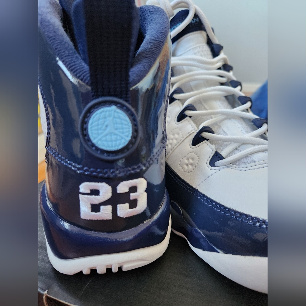 Air Jordan 9 Retro (GS) White/University Blue Size 6 Y New In Box